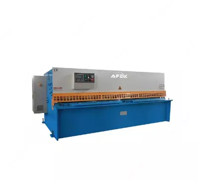 Metall listlarni CNC kesish uskunasi(gilliotina)(4*2500) -